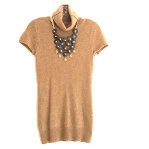 Short sleeve cashmere turtleneck sweater